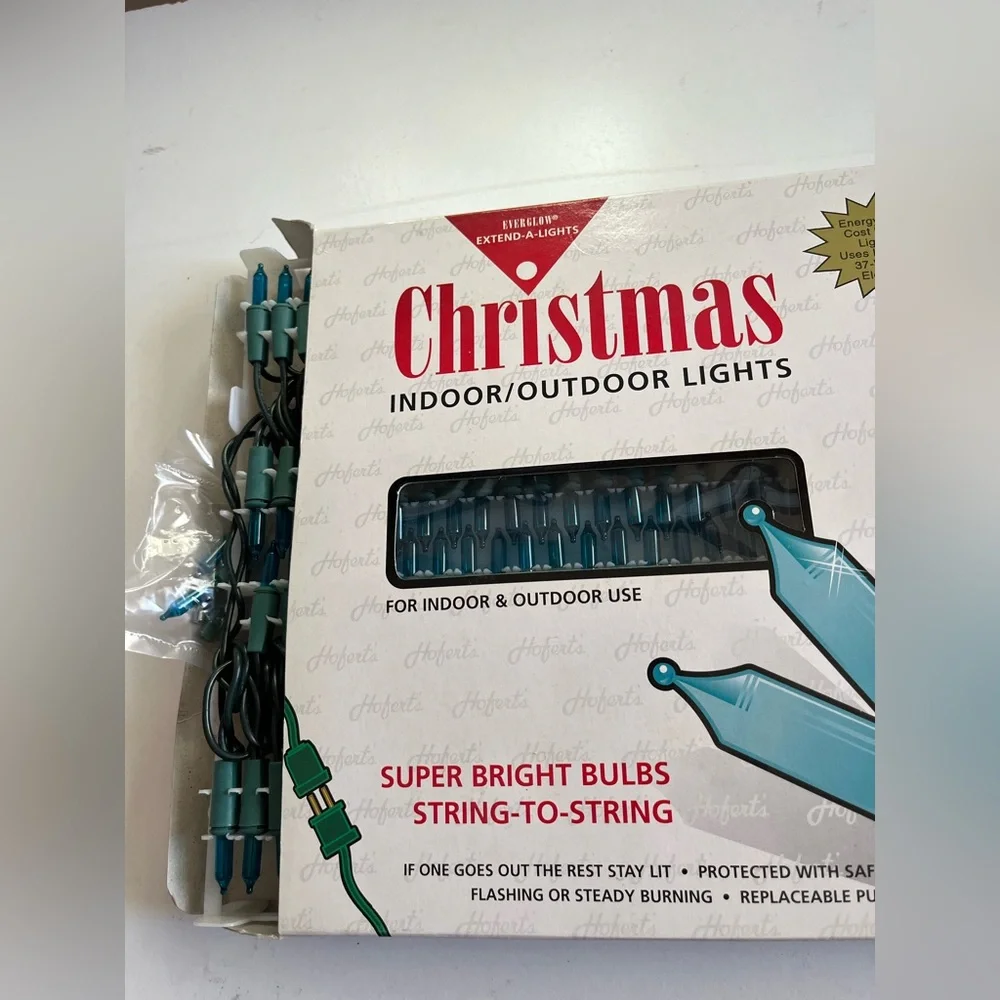 New Vintage box of Everglow Extend-A-Lights Christmas lights Turquoise 100 Party